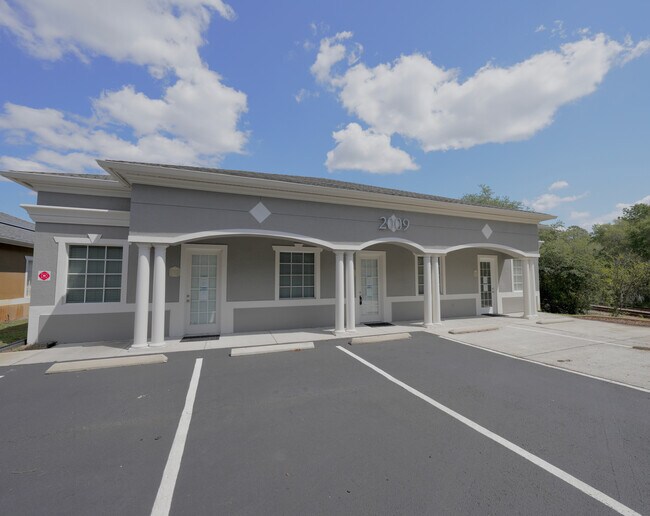 Plus de détails pour 2009 Longwood Lake Mary Rd, Longwood, FL - Bureau à louer