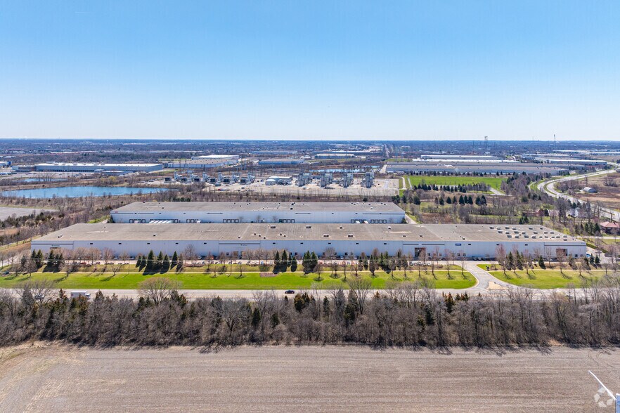 3557 Butterfield Rd, Aurora, IL à louer - Aérien - Image 2 de 6
