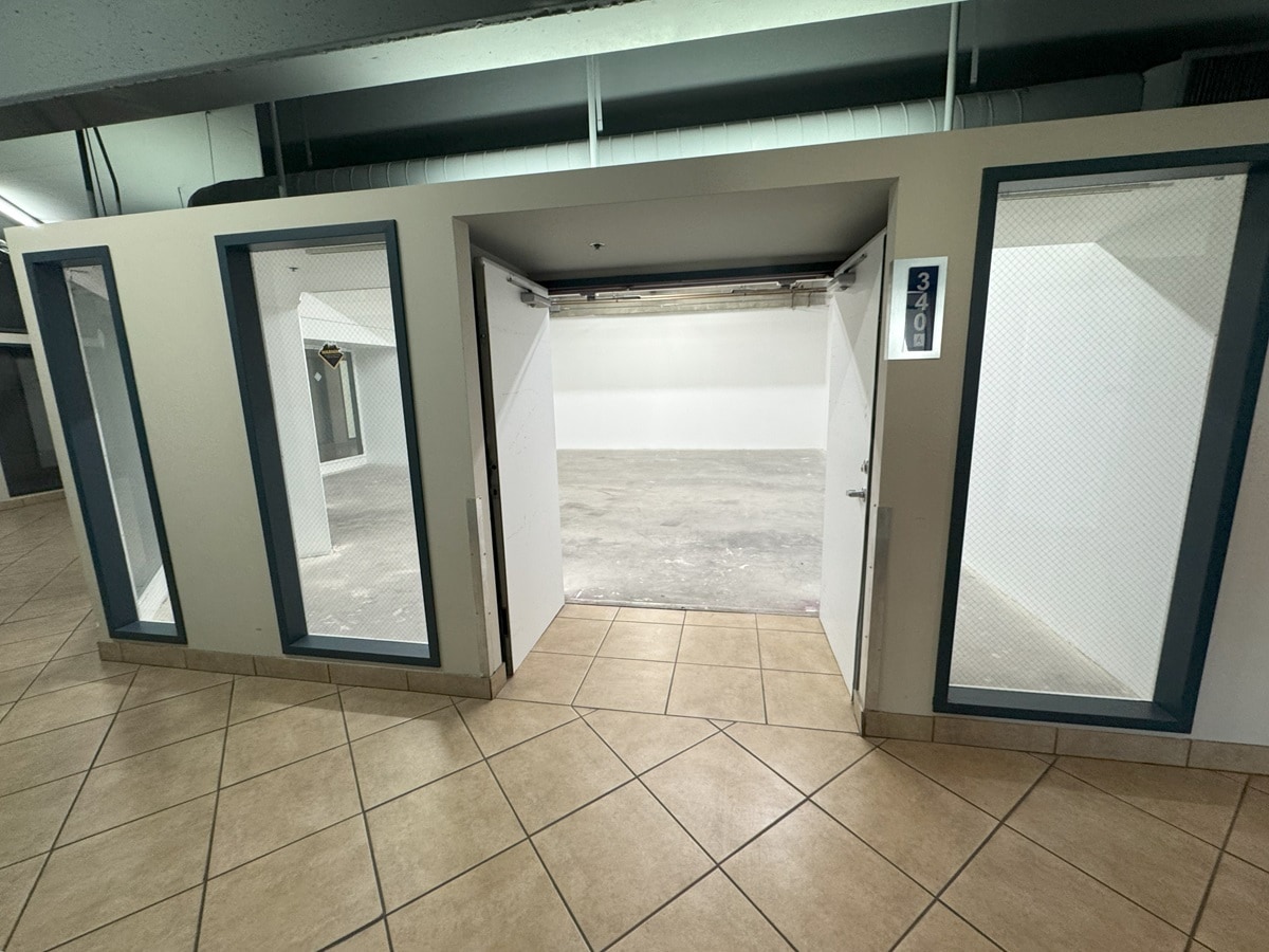 305 E 9th St, Los Angeles, CA à louer Photo intérieure- Image 1 de 7