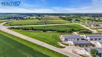 3230 N Center Point Rd, Marion, IA - Aérien Vue de la carte - Image1