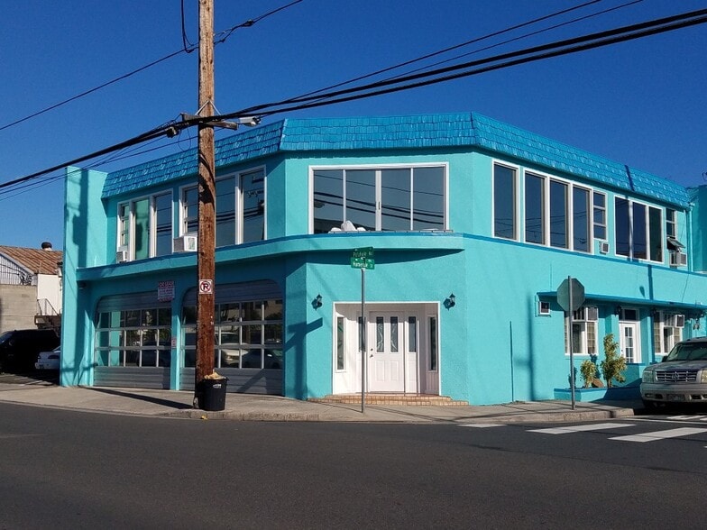 2030 Homerule St, Honolulu, HI à louer - Photo du bâtiment - Image 1 de 29