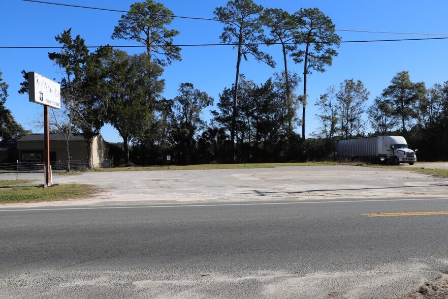 850 N State Road 21, Melrose, FL à vendre - Photo du bâtiment - Image 2 de 6