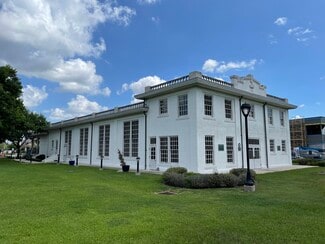 Plus de détails pour 226 Lakeview Dr, Sugar Land, TX - Sports et divertissement à vendre