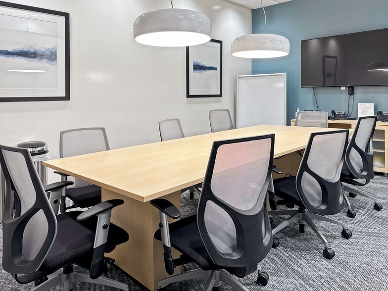 4900 Hopyard Rd, Pleasanton, CA for lease - Interior Photo - Image 2 of 15