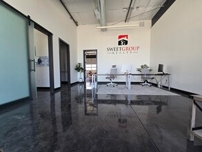 240 Eastland Dr, Twin Falls, ID for lease Interior Photo- Image 2 of 6