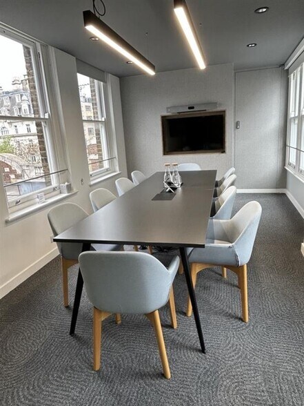53 Parker St, Londres à louer - Photo intérieure - Image 3 de 7
