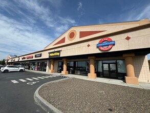 4525 N Road 68, Pasco, WA à louer Photo du bâtiment- Image 1 de 4