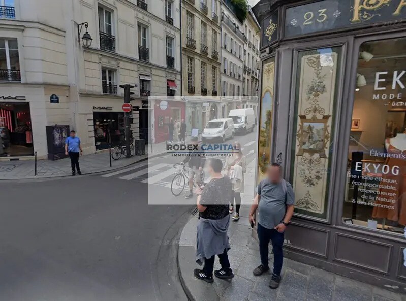 Commerce de détail dans Paris à louer Photo du bâtiment- Image 1 de 4