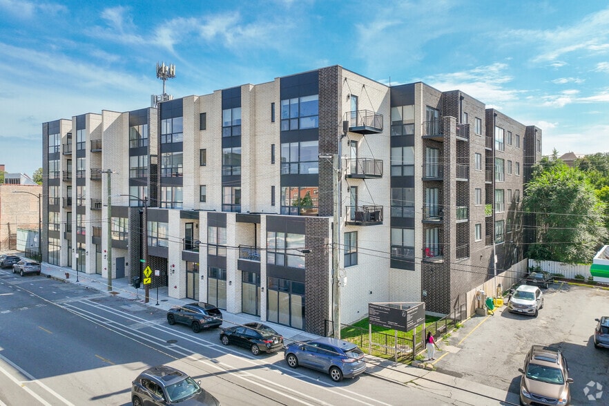 451 E Pershing Rd, Chicago, IL à louer - Photo principale - Image 1 de 14