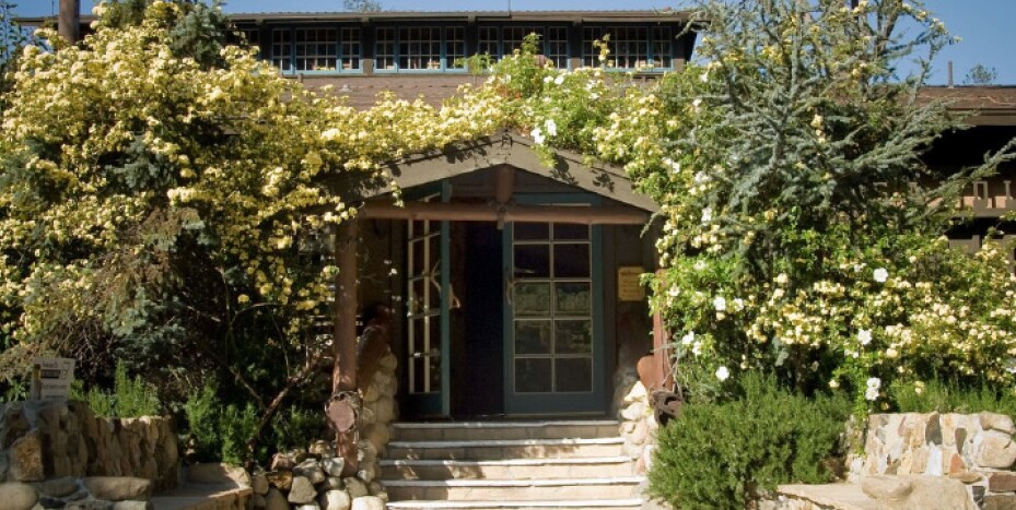 419 Cold Canyon Rd, Calabasas, CA à vendre - Photo du bâtiment - Image 1 de 7