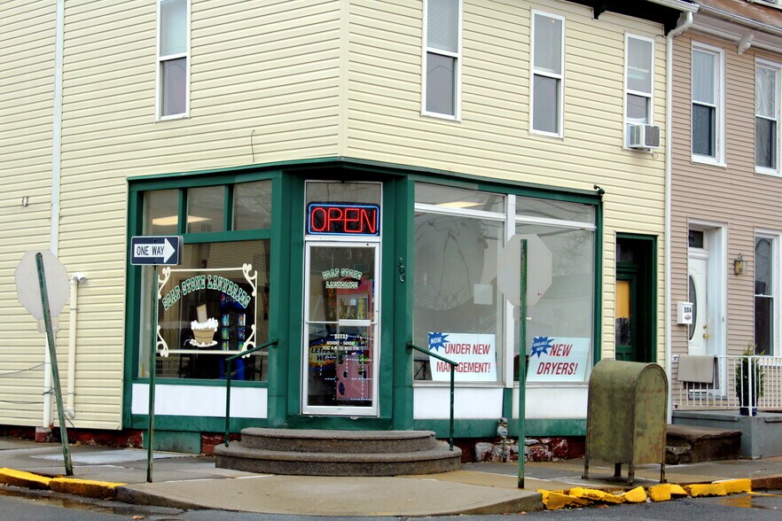 302 S 6th St, Lebanon, PA à vendre - Photo du bâtiment - Image 2 de 18