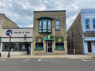 More details for 220 W Wisconsin St, Portage, WI - Retail for Sale