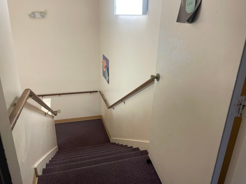 127 S Sixth St, Warner Robins, GA à vendre - Photo du bâtiment - Image 2 de 40