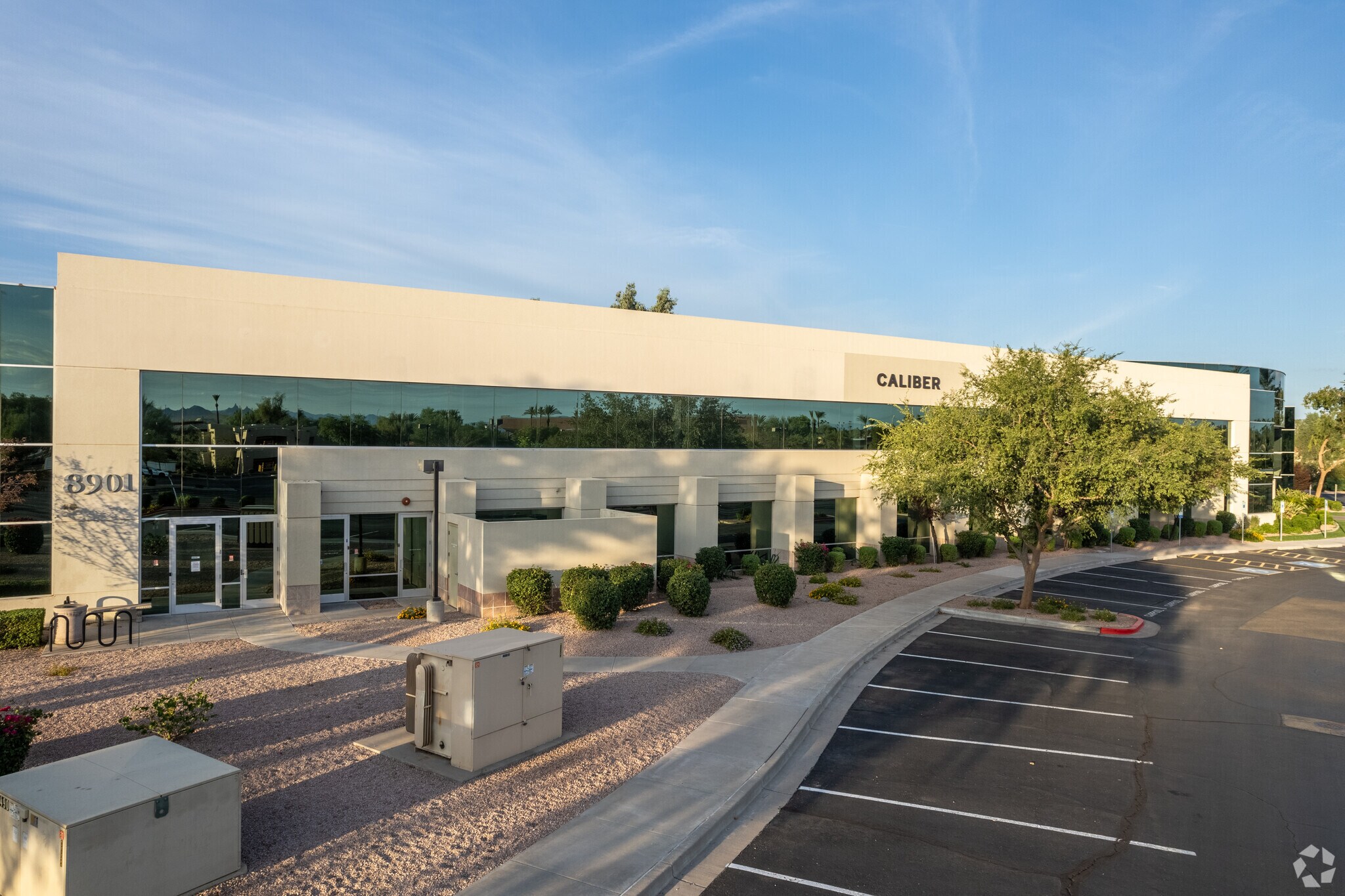 8901 E Mountain View Rd, Scottsdale, AZ à louer Photo du bâtiment- Image 1 de 8