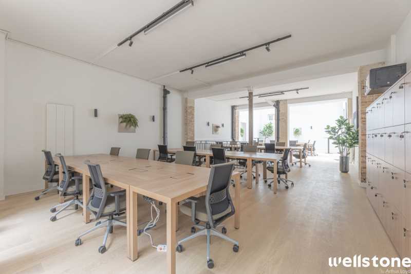 19 Rue De Rocroy, Paris for lease - Building Photo - Image 2 of 15