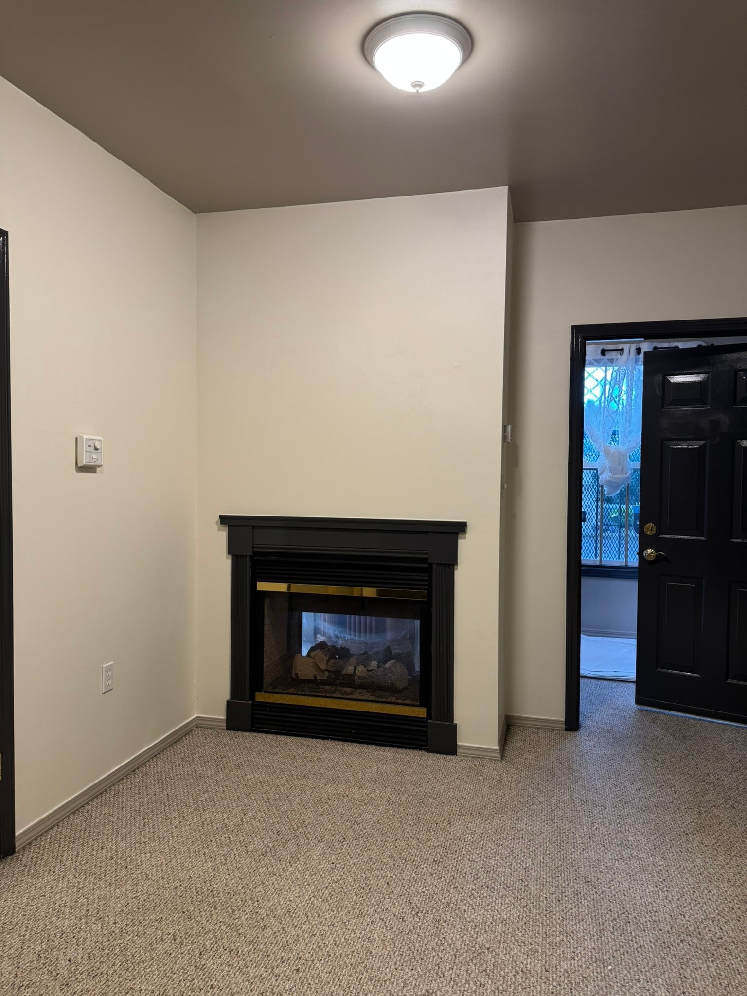 700-718 N Main Ave, Gresham, OR for lease Interior Photo- Image 1 of 19