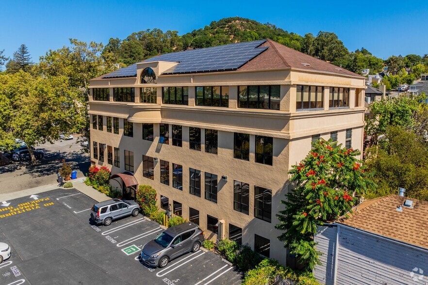 1120 Nye St, San Rafael, CA for lease - Primary Photo - Image 1 of 4