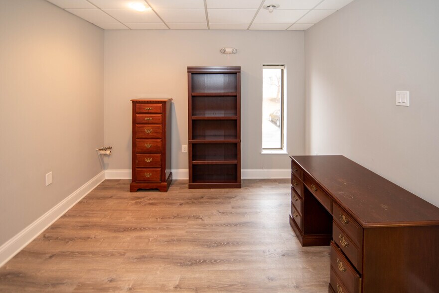 14800-14820 Physicians Ln, Rockville, MD à vendre - Photo intérieure - Image 2 de 8