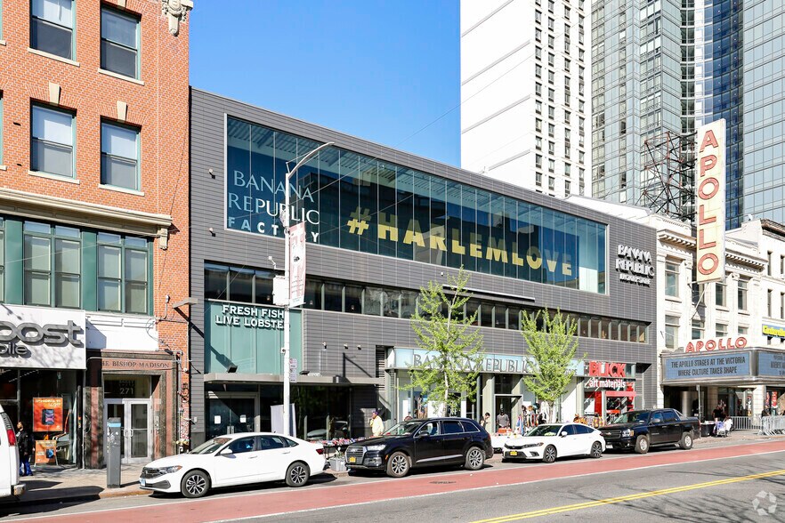 261 W 125th St, New York, NY for lease - Building Photo - Image 2 of 6