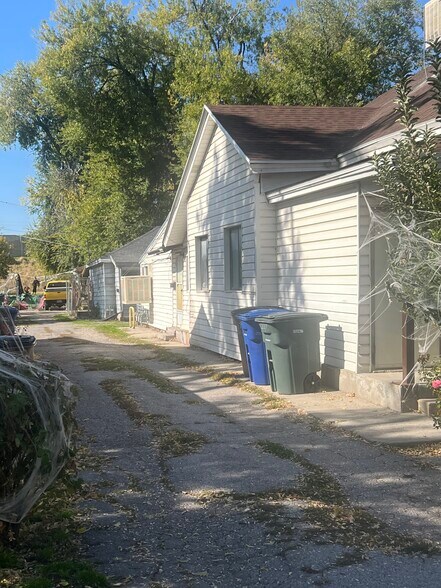 221 N 600 W, Salt Lake City, UT à vendre - Photo du bâtiment - Image 3 de 11