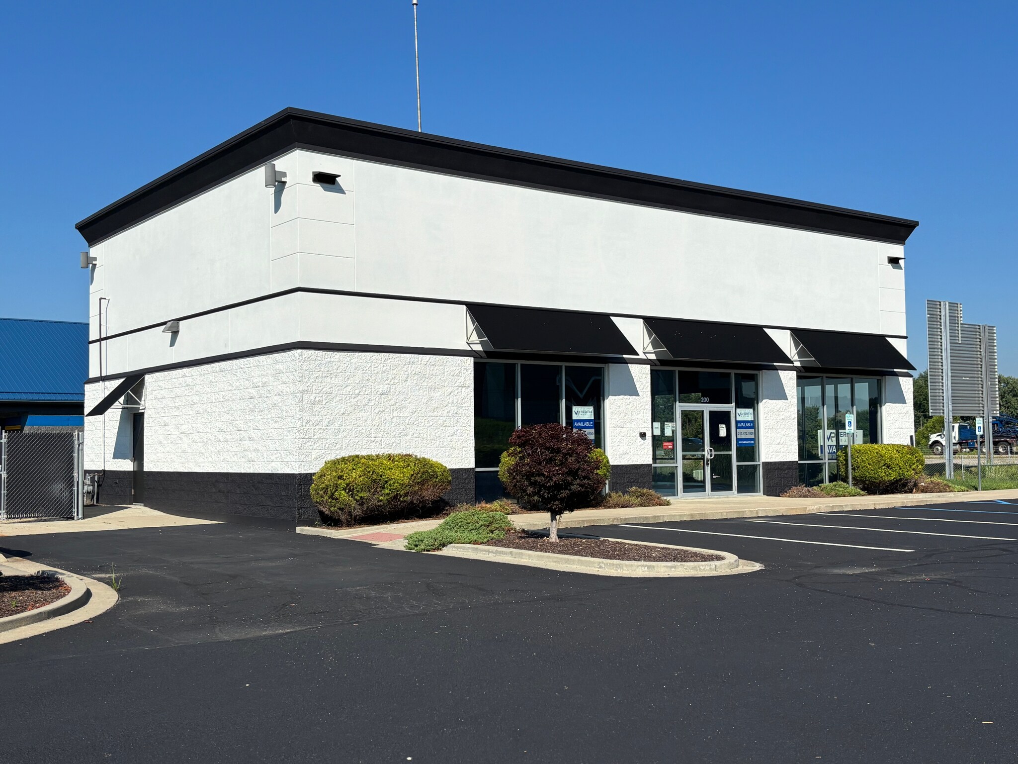 200 Flagstone Dr, Martinsville, IN for lease Building Photo- Image 1 of 5