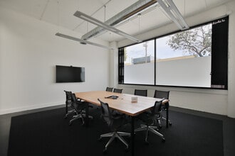 582 6th St, San Francisco, CA for lease Interior Photo- Image 1 of 2