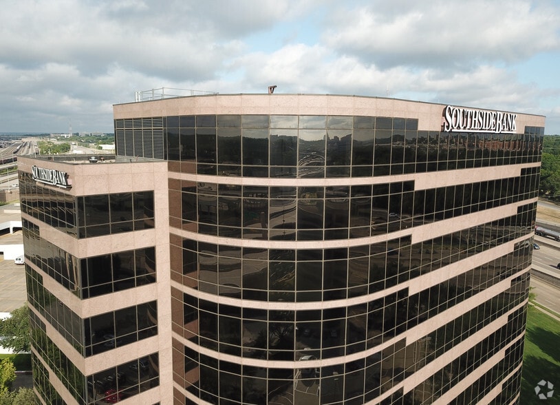 1320 S University Dr, Fort Worth, TX for lease - Aerial - Image 3 of 19