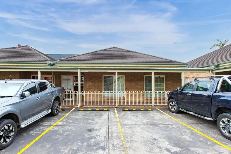 7-9 Lambton Rd, Broadmeadow à louer Photo principale- Image 1 de 2