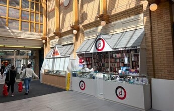 39 Green Lanes Shopping Centre, Barnstaple for lease Building Photo- Image 2 of 2