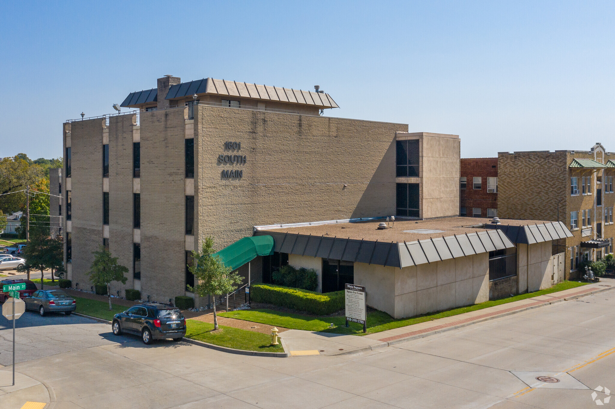 1601 S Main St, Tulsa, OK à vendre Photo du bâtiment- Image 1 de 1