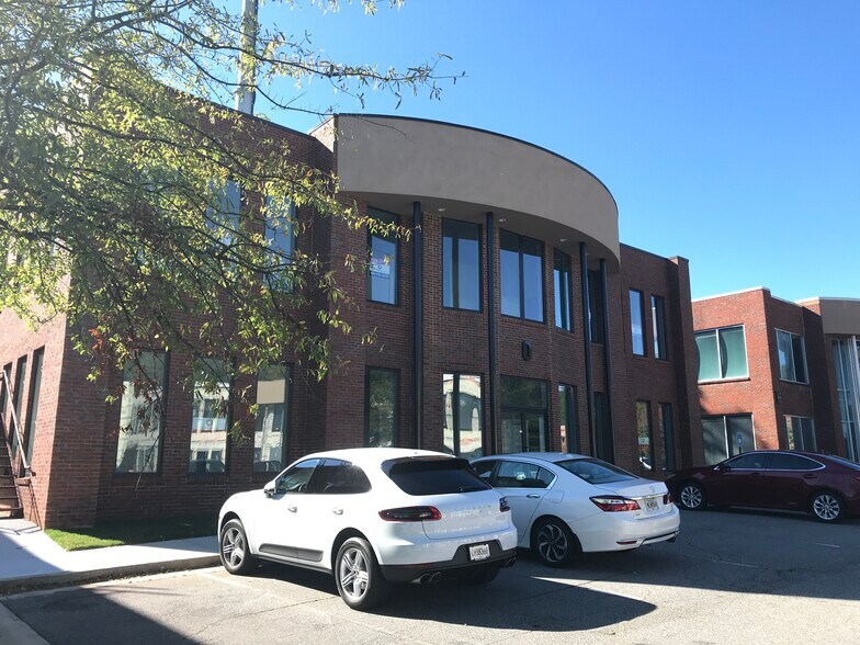 3775 Venture Dr, Duluth, GA à louer - Photo du bâtiment - Image 2 de 5