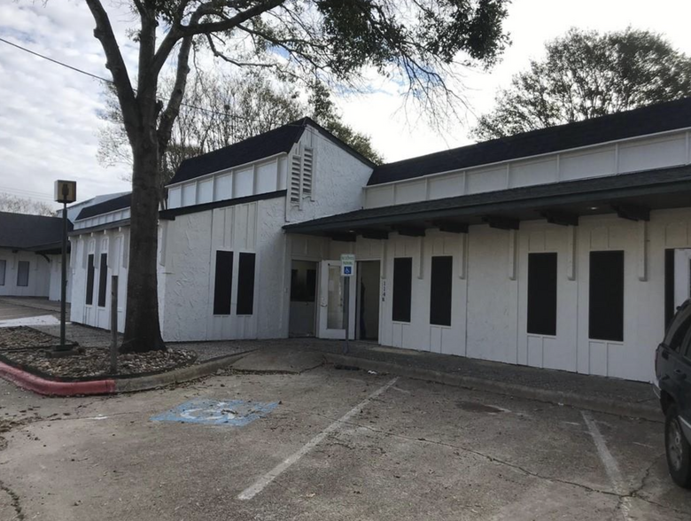 707 Texas Ave, College Station, TX for lease - Building Photo - Image 2 of 5