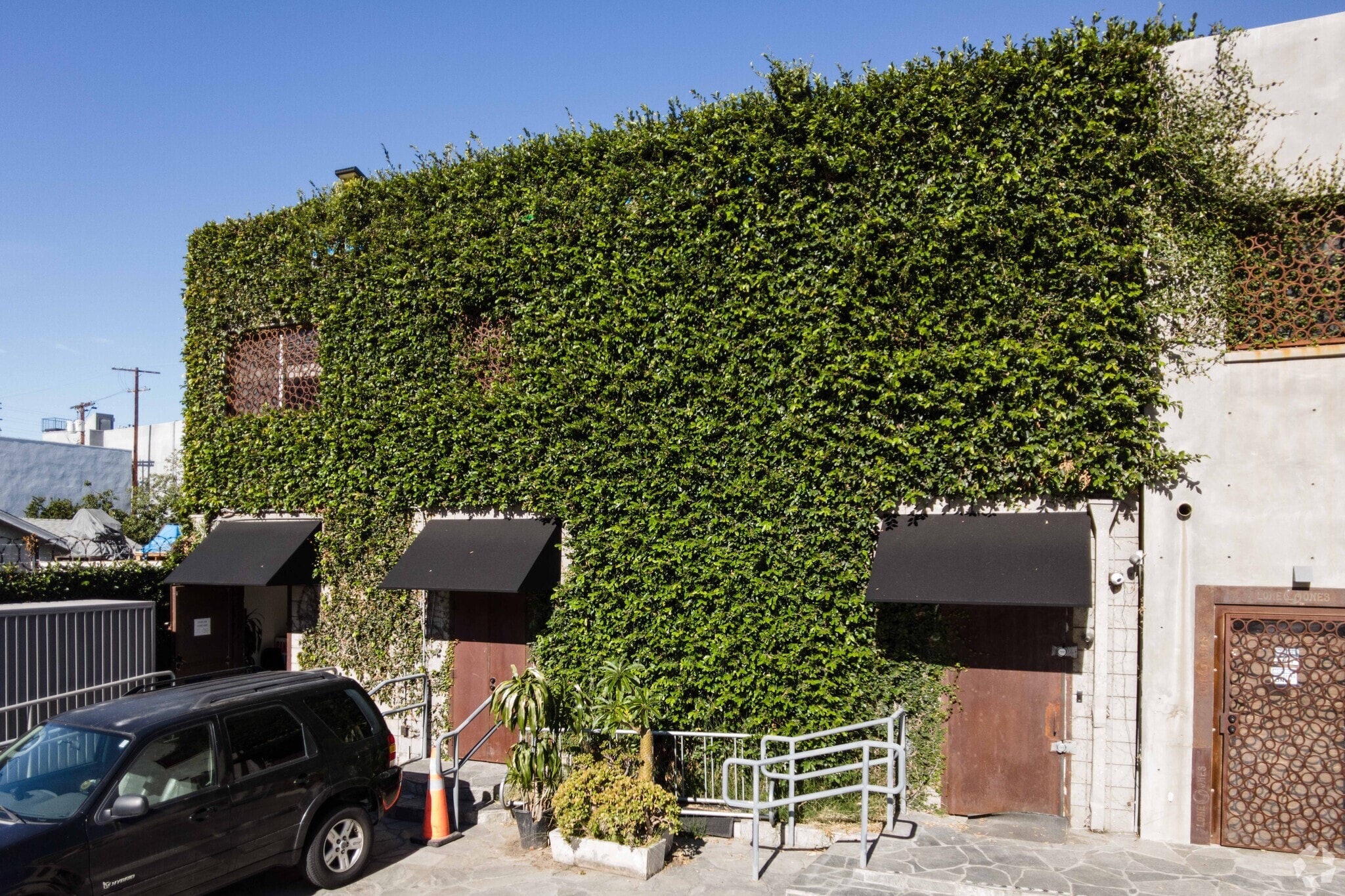 13449-13453 Beach Ave, Marina Del Rey, CA for lease Primary Photo- Image 1 of 4