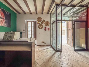 Commerce de détail dans Sant Pere de Ribes, Barcelona à louer Photo intérieure- Image 2 de 14