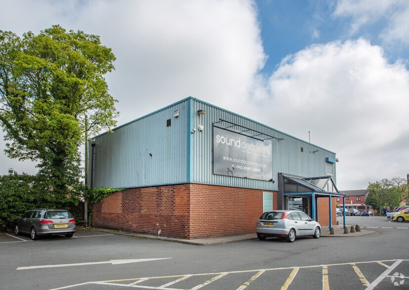 152A High St, Bloxwich à vendre - Photo du bâtiment - Image 3 de 3