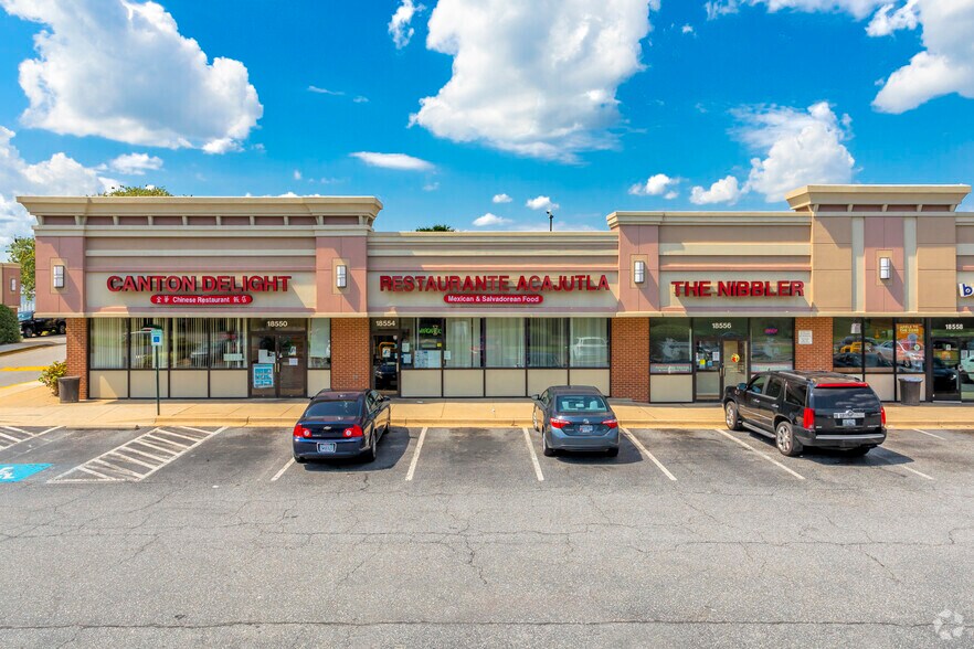 18524-18558 Woodfield Rd, Gaithersburg, MD à louer - Photo du bâtiment - Image 2 de 9