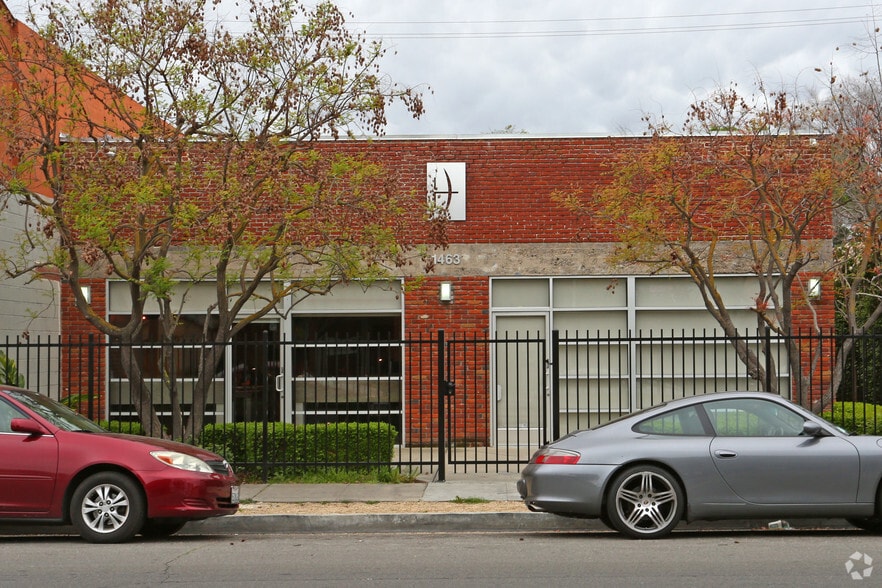 1463 N Van Ness Ave, Fresno, CA for sale - Building Photo - Image 2 of 10