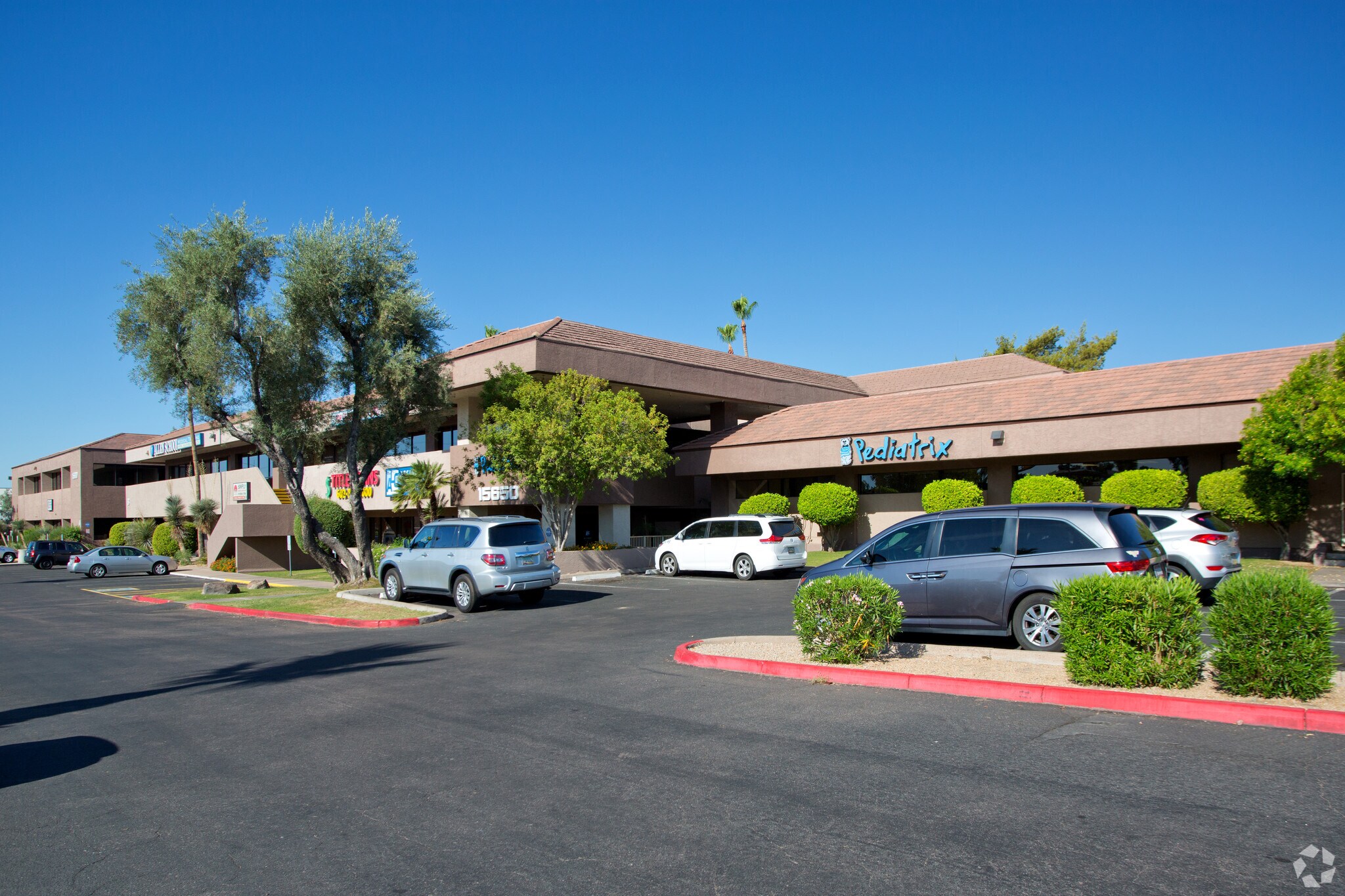 15600-15650 N Black Canyon Hwy, Phoenix, AZ à vendre Photo du bâtiment- Image 1 de 1