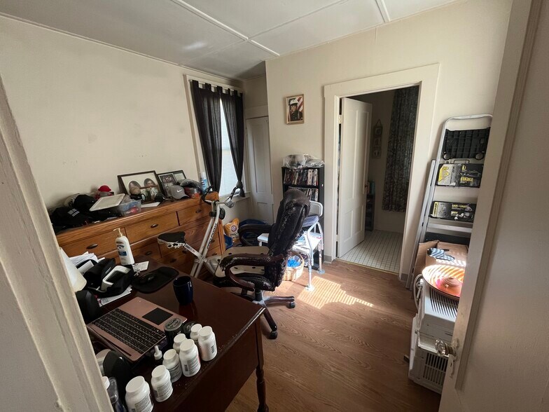 16 Clinton St, Taunton, MA à vendre - Photo du bâtiment - Image 2 de 18