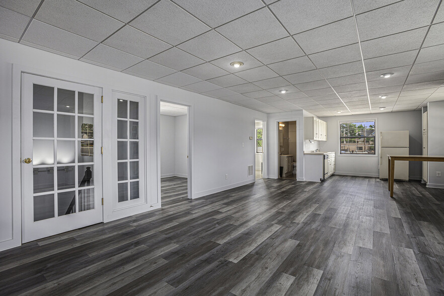 2858 Franklin St, Avondale Estates, GA for lease - Interior Photo - Image 3 of 15