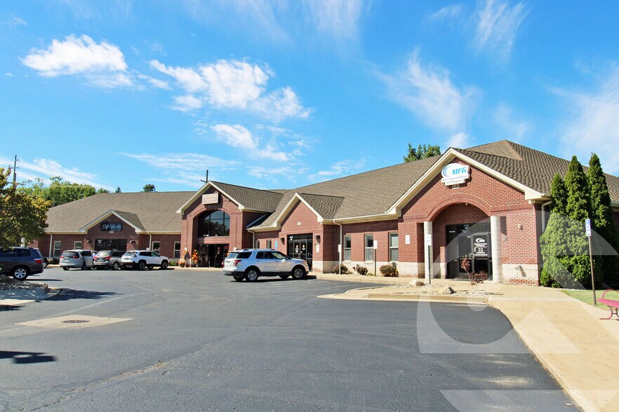 2000 Grand River Anx, Brighton, MI à vendre - Photo principale - Image 3 de 3