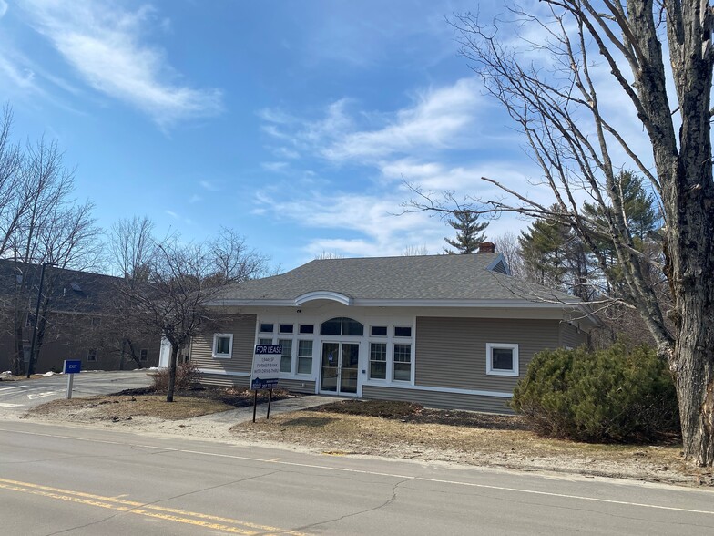 787 Main St, Monmouth, ME for lease - Building Photo - Image 2 of 10