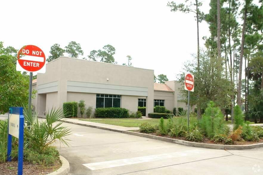 200 Bill France Blvd, Daytona Beach, FL à vendre - Photo du bâtiment - Image 1 de 1