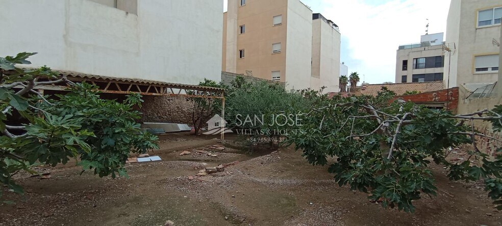 Mar, 13, Elche, Alicante à vendre - Photo du bâtiment - Image 2 de 8