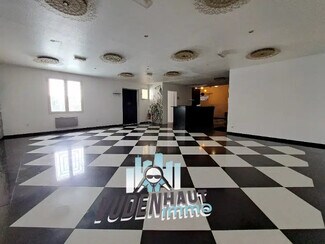 Plus de détails pour Commerce de détail à louer