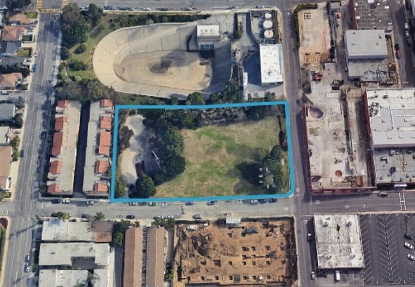 901 E Franklin Ave, El Segundo, CA à vendre - Photo du bâtiment - Image 1 de 3