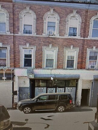 More details for 910 McDonald Ave, Brooklyn, NY - Multifamily for Sale