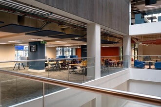 Kings Sq, Gloucester à louer Photo intérieure- Image 2 de 7