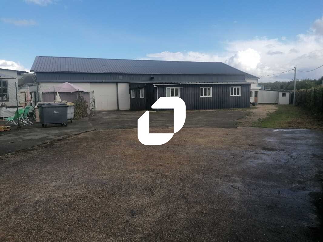 Flex in Saint-Brice-sous-Forêt for lease Building Photo- Image 1 of 11