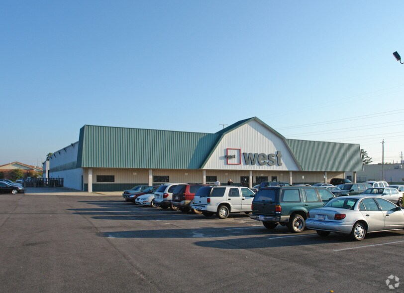 3262 Dauphin St, Mobile, AL à louer - Photo du bâtiment - Image 3 de 3